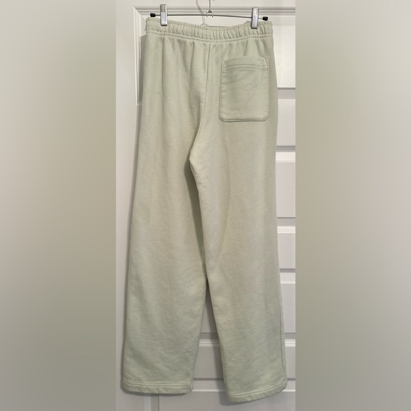 ALO Renown Heavyweight Hoodie and Heavy Weight Sweatpants Set - Picture 9 of 17